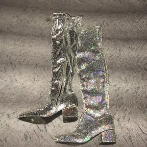 GLITZY HOLOGRAPHIC THIGH HIGHS